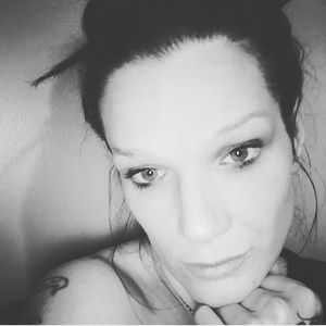 Meet your Posher, Cynthia